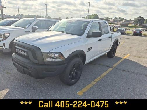 Bright White Clearcoat 2024 RAM 1500 Classic Warlock Crew Cab 4x2 5'7' Box