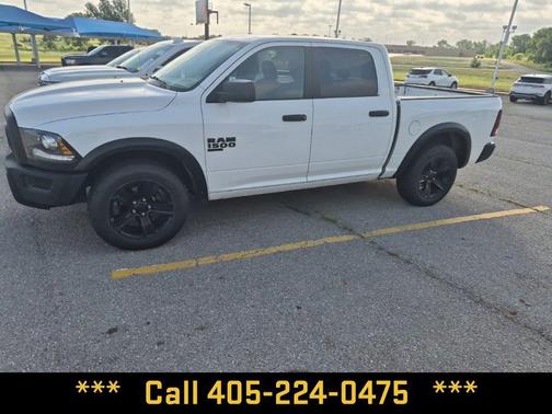 Bright White Clearcoat 2024 RAM 1500 Classic Warlock Crew Cab 4x2 5'7' Box
