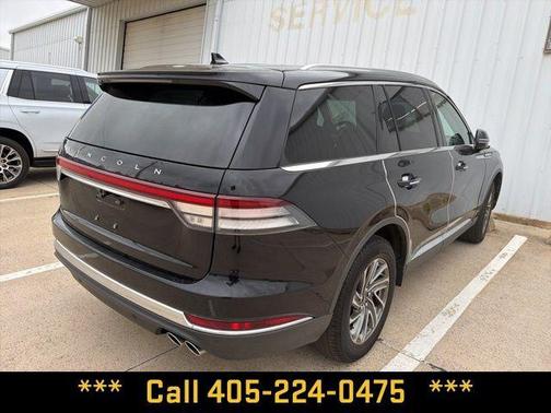 Infinite Black Metallic Clearcoat 2024 Lincoln Aviator Premiere
