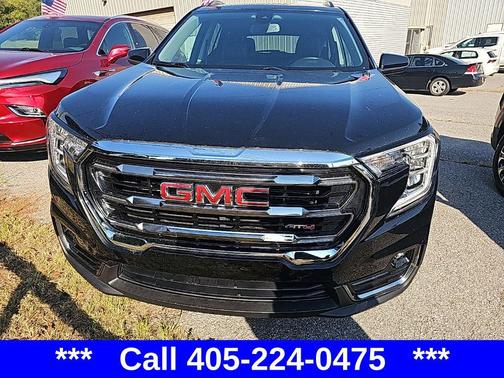 2023 GMC Terrain AWD AT4