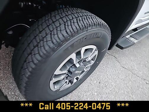 2026 GMC Sierra 2500 SLT