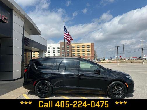 2025 Chrysler Pacifica Limited