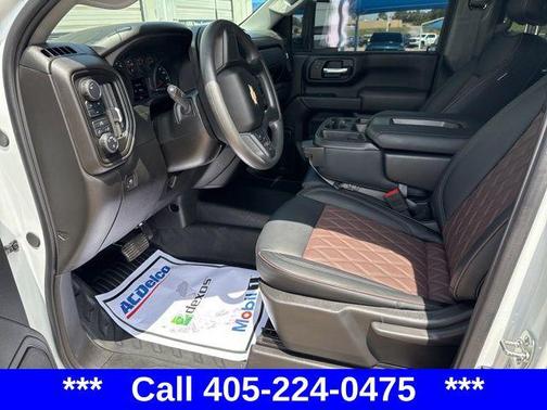 2025 Chevrolet Silverado 3500 WT