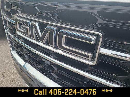 Onyx Black 2024 GMC Yukon SLT