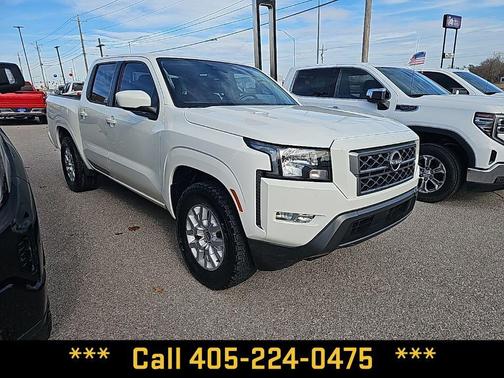 2022 Nissan Frontier SV