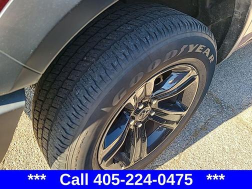 2024 RAM 1500 Classic Warlock Crew Cab 4x4 5'7' Box