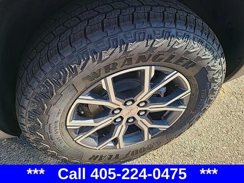 2026 GMC Acadia AT4 AWD