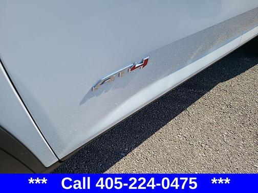 2026 GMC Acadia AT4 AWD