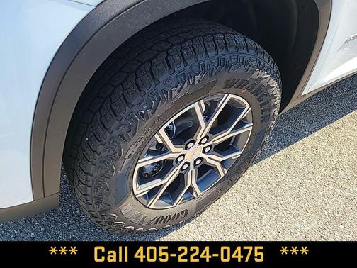 2026 GMC Acadia AT4 AWD