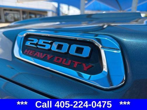 2019 RAM 2500 Limited Crew Cab 4x4 6'4' Box