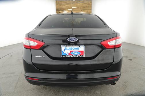 2016 Ford Fusion S