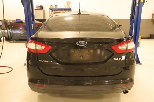 2016 Ford Fusion S