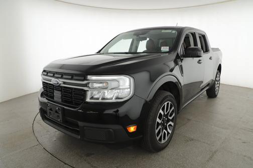 SHADOW BLACK 2024 Ford Maverick LARIAT