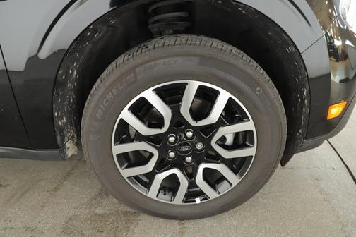 SHADOW BLACK 2024 Ford Maverick LARIAT