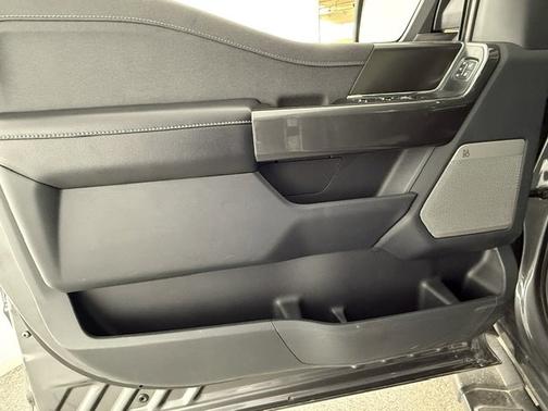 CARBONIZED GRAY METALLIC 2022 Ford F-150 LARIAT