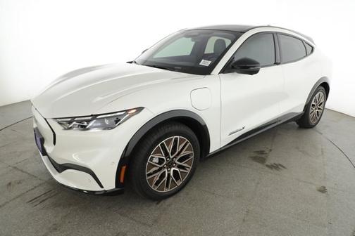 STAR WHITE MET TRI-COAT 2024 Ford Mustang Mach-E PREMIUM