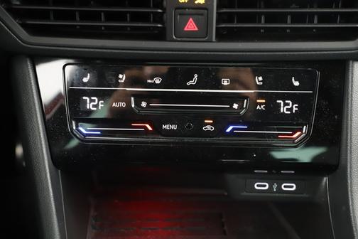 2025 Volkswagen Jetta 2.0T AUTOBAHN