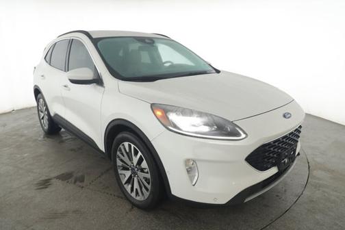 2021 Ford Escape TITANIUM