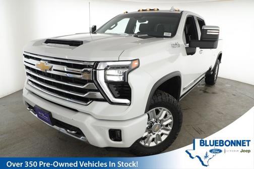 Iridescent Pearl Tricoat 2024 Chevrolet Silverado 3500 HIGH COUNTRY