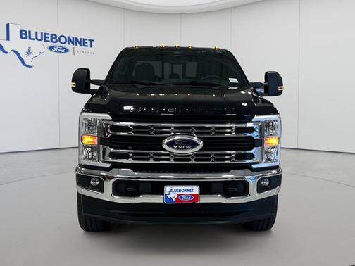 AGATE BLACK 2024 Ford F-350 SUPER DUTY