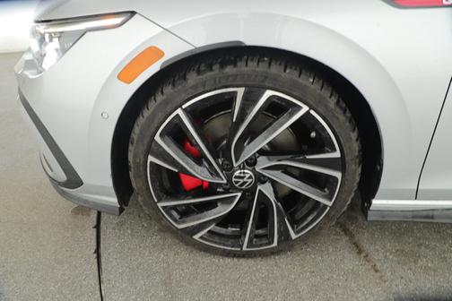 2022 Volkswagen Golf GTI 2.0T AUTOBAHN