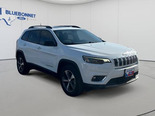 Bright White Clearcoat 2022 Jeep Cherokee LIMITED