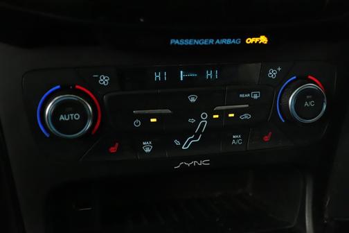 2017 Ford Focus TITANIUM