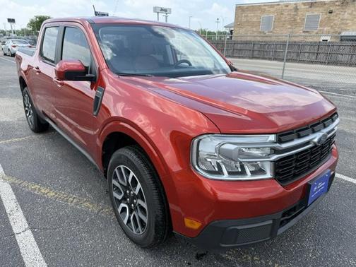 HOT PEPPER RED TC METALLIC 2023 Ford Maverick LARIAT