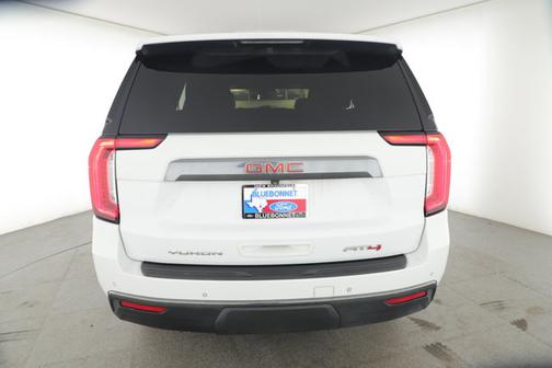 2022 GMC Yukon AT4