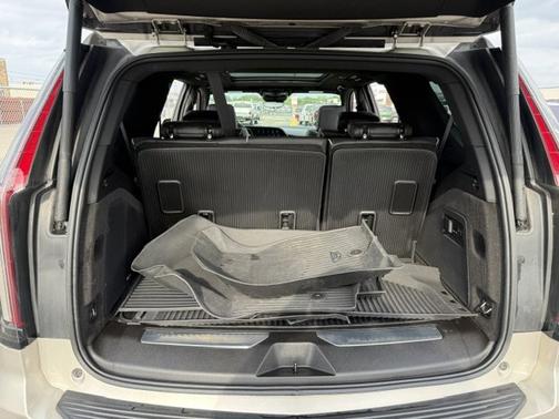 Sandstone Metallic 2024 Cadillac Escalade PREMIUM LUXURY