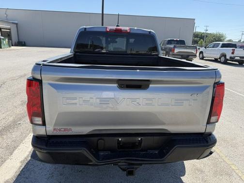 Sterling Gray Metallic 2024 Chevrolet Colorado WT