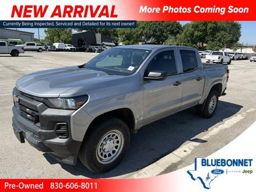 Sterling Gray Metallic 2024 Chevrolet Colorado WT