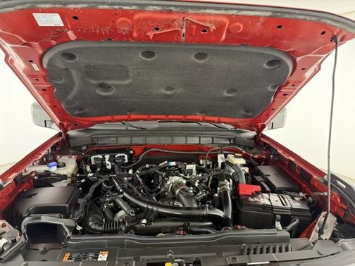 HOT PEPPER RED MET TINT CC 2024 Ford Bronco WILDTRAK