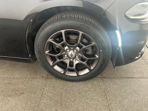Pitch Black Clearcoat 2018 Dodge Charger GT