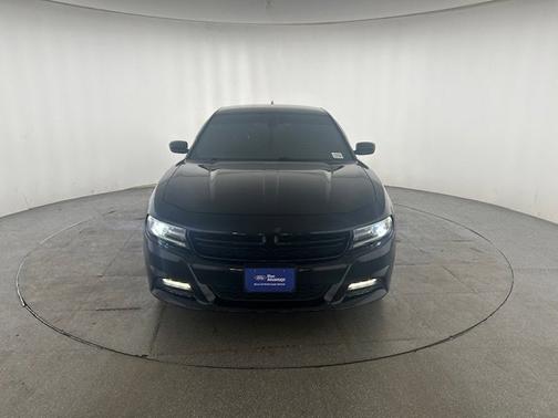 Pitch Black Clearcoat 2018 Dodge Charger GT