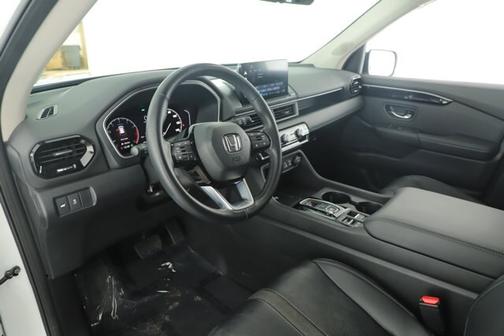 2023 Honda Pilot EX-L 8-PASSENGER