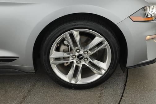 2021 Ford Mustang PREMIUM