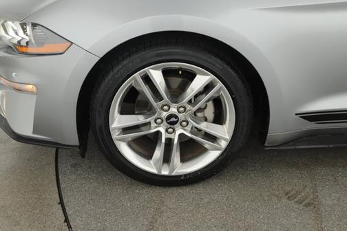 ICONIC SILVER 2021 Ford Mustang PREMIUM