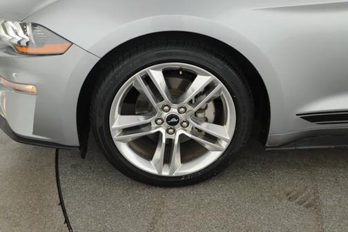 2021 Ford Mustang PREMIUM