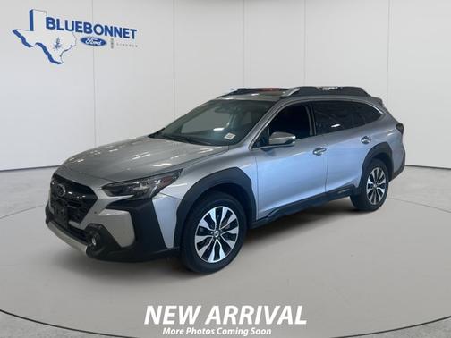Ice Silver Metallic 2024 Subaru Outback TOURING XT
