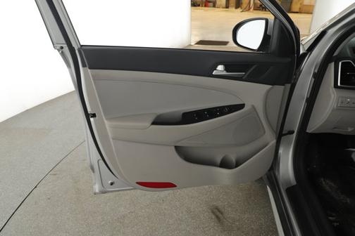 2021 Hyundai TUCSON SEL