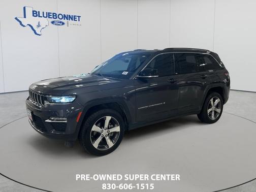 Metallic 2022 Jeep Grand Cherokee LIMITED