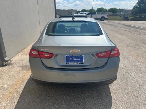 Sterling Gray Metallic 2024 Chevrolet Malibu LT W/1LT