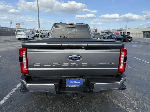 CARBONIZED GRAY 2023 Ford F-350 LARIAT SUPER DUTY