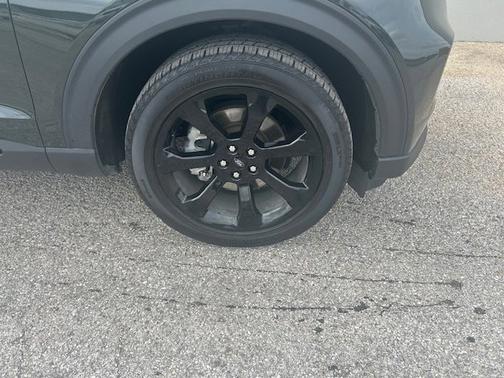 FORGED GREEN METALLIC 2023 Ford Explorer ST-LINE