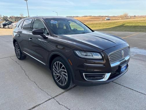 2019 Lincoln Nautilus Reserve