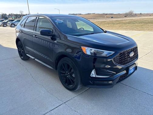 2024 Ford Edge ST Line