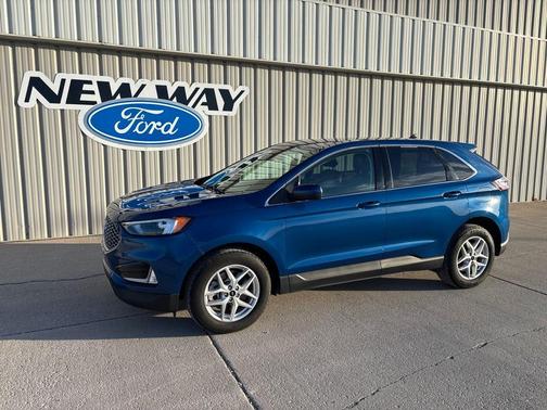 Blue Metallic 2023 Ford Edge SEL