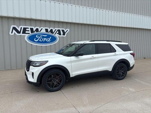 Star White 2026 Ford Explorer ST