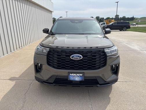 Gray 2026 Ford Explorer ST-Line